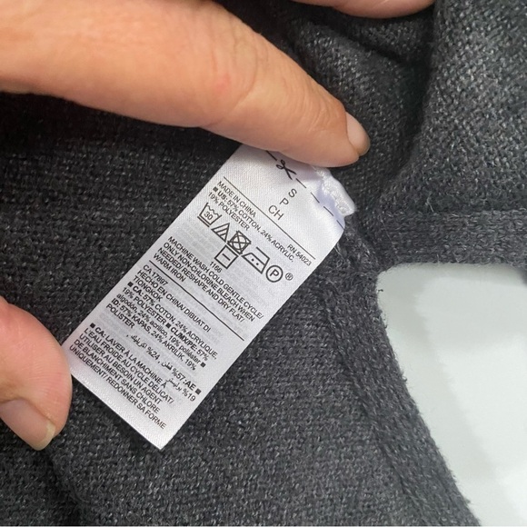 Old Navy Women's Small Long Dark Gray Sweater Cotton Blend Round Neck Oversized - Picture 4 of 15